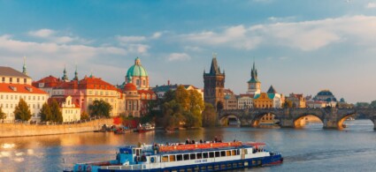 Paseo en barco a Praga